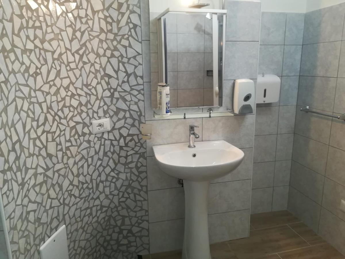 Affittacamere Sos Ninnitteddos Torpè Dış mekan fotoğraf